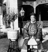 他是川岛芳子亲爹两次倡议活动身后被溥